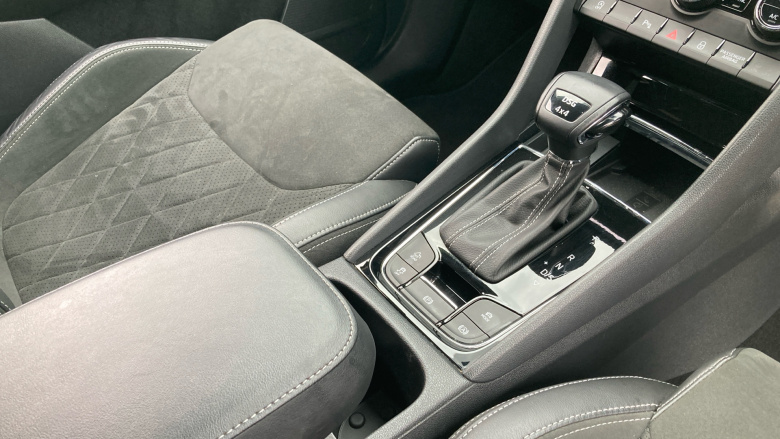 Skoda Kodiaq 2.0 TDI Sport Line 4x4 5dr DSG [7 Seat] Diesel Estate